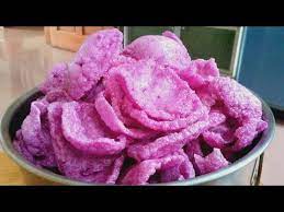 Kerupuk Ubi Ungu Kreasi Ubi Ungu Dirumahaja Youtube In 2021 Ide Makanan Ubi Makanan