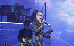50.000 ventes pour aime la vie florent pagny num�ro un des. Florent Pagny Un Premier Concert Spectaculaire A Amiens Le Parisien