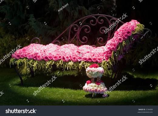 Bed Roses Stock Photo 3194999 | Shutterstock