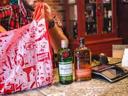 You can now get alcoholic beverages delivered to you along with next meal from your favorite restaurant, courtesy of. Faq Can You Buy Alcohol Online Yes But It Depends On The State Spy