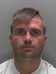 Police dog sniffed out defendant hiding in bushes