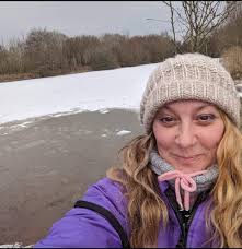 Open water swimming: how it helped 4 women's anxiety + depression