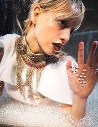 SICKY — Pretty Hurt