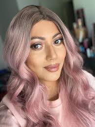 Victoria Shade's Instagram, Twitter & Facebook