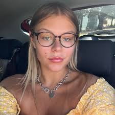 Looking for advice 👀 My partner has started a carpet cleaning company.  Fully insured and trained, he does not use Vax or rug doctor he uses a  professional extraction machine with professional