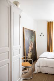 Faire du neuf avec du vieux \prononciation ?\ (se conjugue → voir la conjugaison de faire). Les Penates Faire Du Neuf Avec Du Vieux The Socialite Family Home Decor Home House Interior