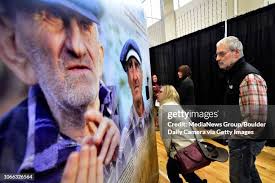 97 Larry Aiken Stock Photos, High-Res Pictures, and Images