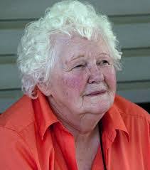 Maxine Paige's Instagram, Twitter & Facebook