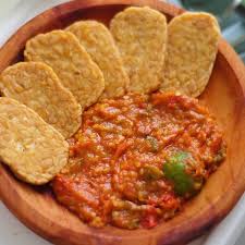 Resep cara membuat sayur sop ayam bakso, merupakan lauk yang populer di indonesia. 10 Lauk Pendamping Sayur Sop Yang Bikin Nafsu Makan Meningkat