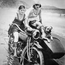 Side Hack Vintage Motorcycles Old Motorcycles Lady Riders