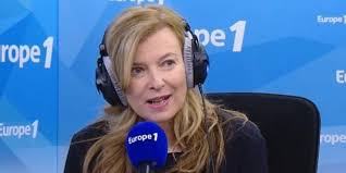 People who liked sonia mabrouk's feet, also liked Exclusif Valerie Trierweiler Invitee De Sonia Mabrouk Mercredi A 8h15
