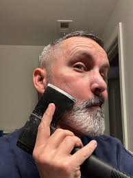 What are the best beard oil and beard cream for men?