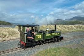 Pin By Alan Millard On The Fairbourne Railway Estuary Horse Drawn Barnstaple