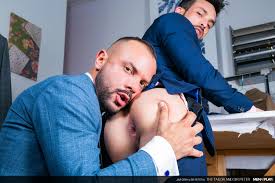 The Tailor and Sir Peter by Men at Play