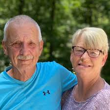 How to get to Bluff Creek for swimming?