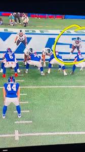 Adoree' Jackson has a SCARED to tackle Cameron Skattebo during touchdown #eagles #nygiants - YouTube