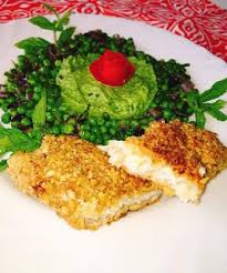 Erbsen Minz Puree Mit Wolfsbarschfilets In Walnuss Panade Frischer Fisch Rezepte Lecker Schmecker Rezepte