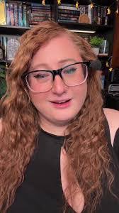 Julie Trammel's Instagram, Twitter & Facebook