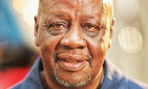 Dean Blom's Instagram, Twitter & Facebook