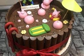 Schweinchen Im Matschkubel Torte Von Angelkassel Chefkoch Torten Kuchen Schwein