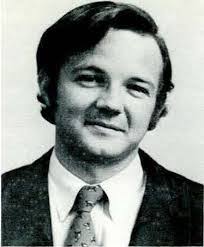 Robert Moilanen's Instagram, Twitter & Facebook