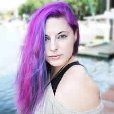 Lynn Peacock's Instagram, Twitter & Facebook