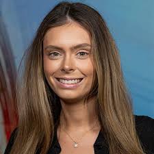 A collar strategy to protect against moderate share price volatility