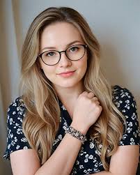 bmw foundation and history facts