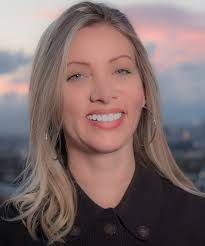 Molly Johannesson Real Estate Agent