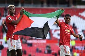 Paul pogba gatecrashes zlatan ibrahimovic's interview with thierry henry. Paul Pogba Holds Palestine Flag With Man Utd Teammate Amad Diallo At Old Trafford Evening Standard