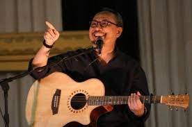 Lirik Lagu Dan Chord Gitar Titip Rindu Buat Ayah Ebiet G Ade Sonora Id