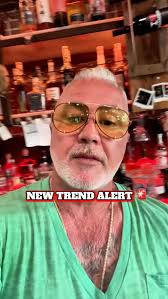 It's always a swell time here at Edwin Mills with our live music daily  🎶📍🎺🎻 . . . . #oldtownpasadena #losangeles #craftbar #restaurant  #openmic #livemusic #jazz #livemusicians #bar #craftbar #cocktails