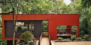 Simple windows were used, along with metal and concrete. Modern House Design How It Can Be Affordable