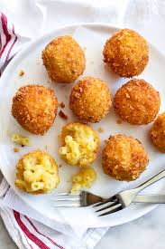 Fried Mac And Cheese Balls Recipe Foodiecrush Com