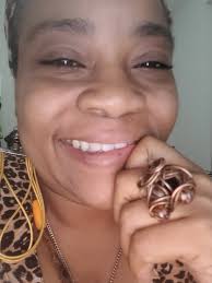 You know your life boring when you only wear work clothes & night clothes  😭😂