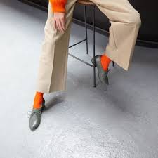 Mike convinces jason to let him go to a under 20. Tracey Neuls On Twitter Striking Abstract When Walking The Asymmetric Gold Zigzag Takes Shape When Your Feet Are Together Catching The Light Flash Https T Co Lynvtbpwiw