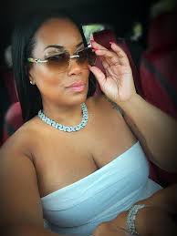 Having my hair down is NOT helping these hot flashes 😩 Eyewear: Cartier