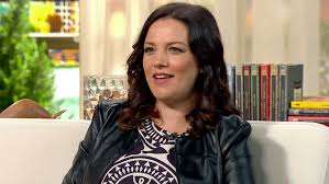 Andi tóth, also known as andee is a hungarian singer born in romania. Bomba Feneke Lett A Fogyokura Utan Fresh Wikinek 24 Hu