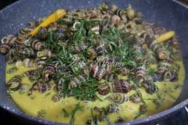 Kacau perlahan atas api sederhana hingga masak. Siput Sedut Masak Lemak Cili Api Oleh Wanita Dan Resepi Facebook