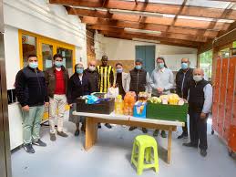 İtalya (avrupa şampiyonası 2020) günel kadro ve piyasa değerleri transferler söylentiler oyuncu istatistikleri fikstür haberler. Italya Milli Gorus Milano Da Kilisede Kalan Multecilere Gida Yardimi Yapti