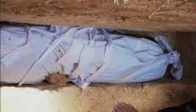 Hasil gambar untuk foto manusia berdosa Yang Terus Mengalir Walau Sudah Meninggal