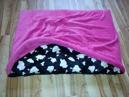 Hund Kissen Schlafsack Hundeschlafsack 40x60cm Ein Designerstuck Von Queendogs Bei Dawanda Hunde Kissen Hundekissen Schlafsack
