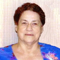 Violet Rosenberg's Instagram, Twitter & Facebook