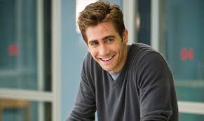A young woman suffering from parkinson's befriends a drug rep working for pfizer in 1990s pittsburgh. Jake Gyllenhaal Love And Other Drugs Movies With Hot Guys Popsugar Celebrity Australia Photo 4