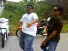 Download lagu jalil hamid raya lrik dapat kamu download secara gratis di downloadlagu321.site. Steam Community Video Lagu Raya Jalil Hamid Edit