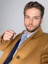 My new song “Out Of Time” broke 15K streams in one week!! Thank YOU for  listening!