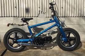 カブをベースにしてオリジナルバイクを制作します カブ以外のバイクも承ります ホンダカブ カブ サスペンション