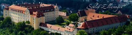 Hier können urlauber die ruhe genießen und in abgeschiedenheit konzentrierte meetings abgehalten werden. Gottesdienste Www Haus Schoenenberg De