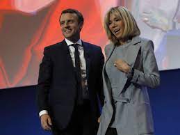 10+ raisons pour emmanuel macron and brigitte trogneux wedding pictures: Brigitte Macron Die Ehefrau Von Prasident Emmanuel Macron Ist 25 Jahre Alter Politik