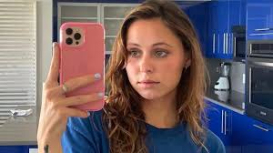 Becoming a doctor wasnt challenging so I joined OnlyFans — now I earn  $100K a month - Daily Star